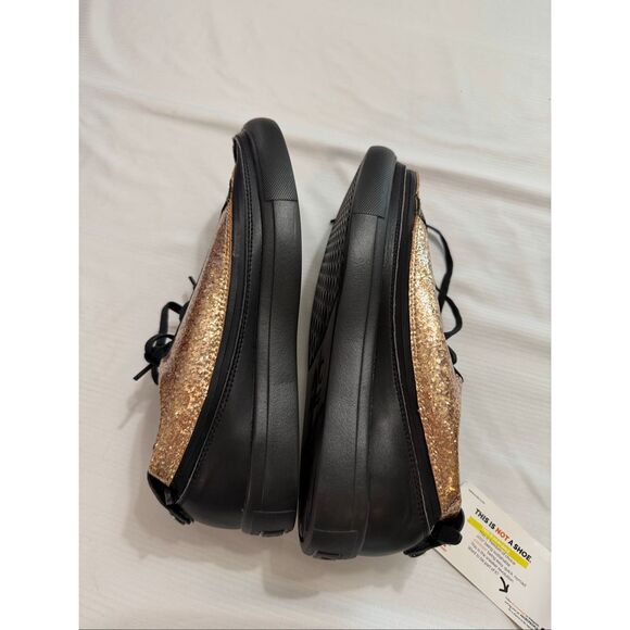 ACBC Advanced Commuter Men’s Black Gold Sneakers Shoes Size 7 Euro 40